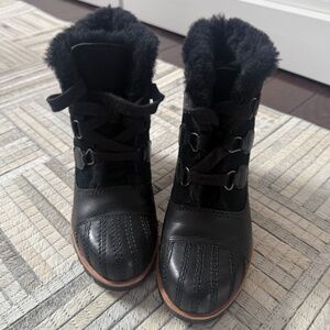 New! Ugg Wedge Boots!